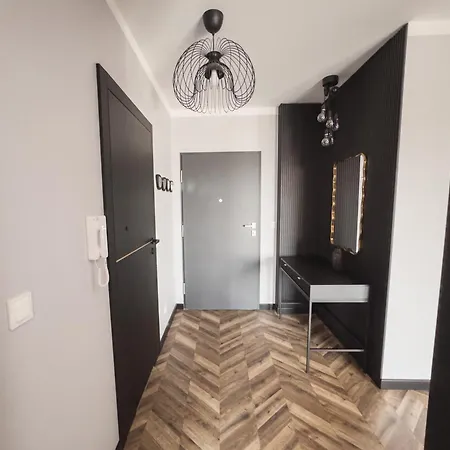 City View Stylish Apartment